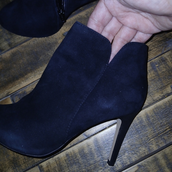 Aldo ankle booties, size 7 - Picture 3 of 4